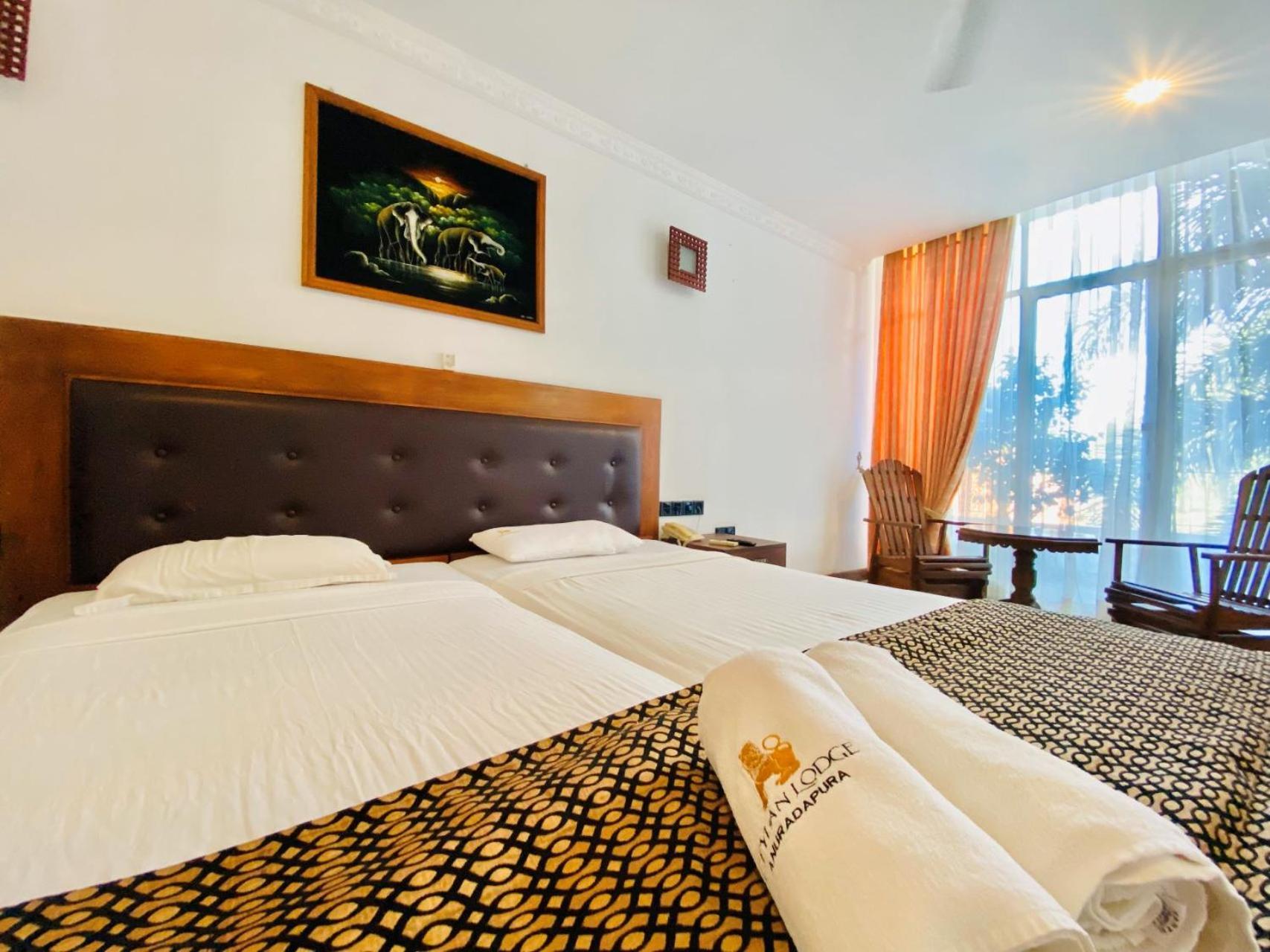 Ceylan Lodge Anuradhapura Bagian luar foto